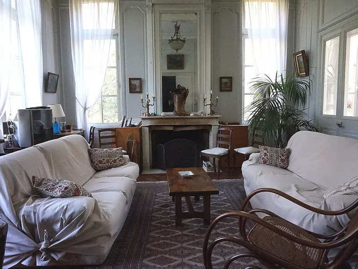 There are three big salons in the chateau. One is used as a breakfast room.