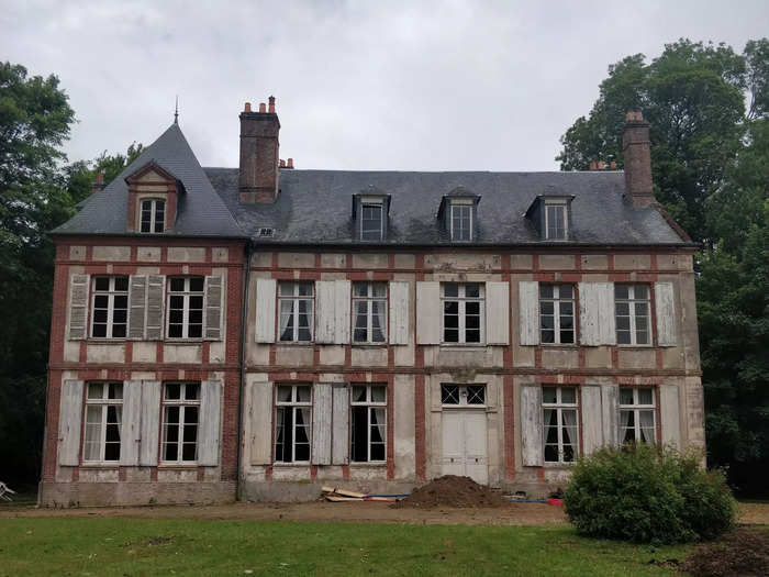 The chateau, known as Chateau Gonneville sur Honfleur, is in a rural village just outside of Honfleur, a harbor city in Normandy, France.