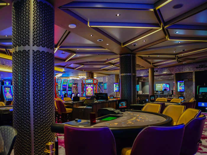 Down the hall from Studio B is the casino, where guests can gamble on a floor full of game tables and slot machines.