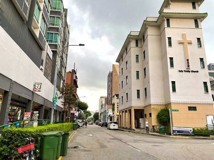 The hostel is located in a residential area in central Singapore.