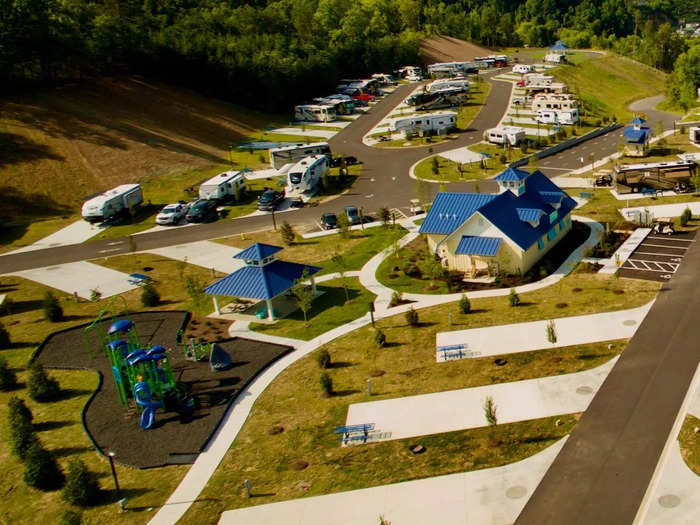 This success has prompted Margaritaville to push for a rapid expansion of its RV parks chain: The company wants to have 30 to 50 RV parks in operation within the next five years, Jim Wiseman, the president of development at Camp Margaritaville, told Insider in 2021.