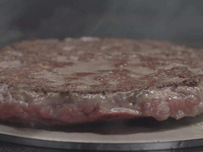 Its griddle system cooks both sides of the patty simultaneously, toasts the bun …