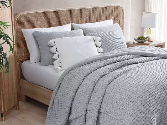 The perfect comforter for movie nights with the entire family