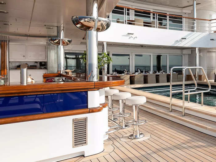 The Octopus can accommodate 12 guests — whether it be friends, family, or researchers — within its 13 cabins across three decks.