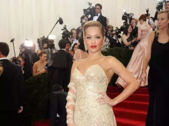 Rita Ora faced a malfunction with her high-slit gown during the 2014 "Charles James: Beyond Fashion" Met Gala.