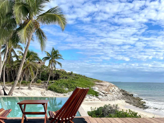 We dined next to the infinity pool so we could take in those stunning ocean views.