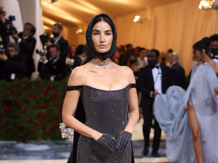 Lily Aldridge looked graceful in a diamond-coated gown and accessories.