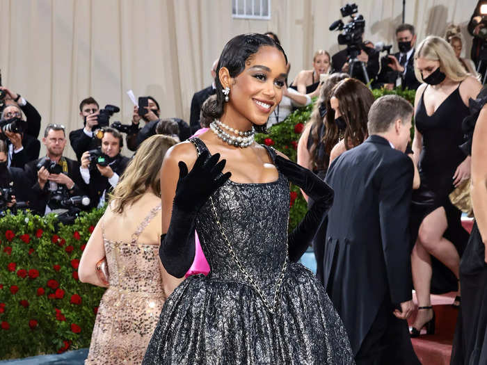 Laura Harrier embodied the theme in her waist-cinching, hand-stitched H&M dress.