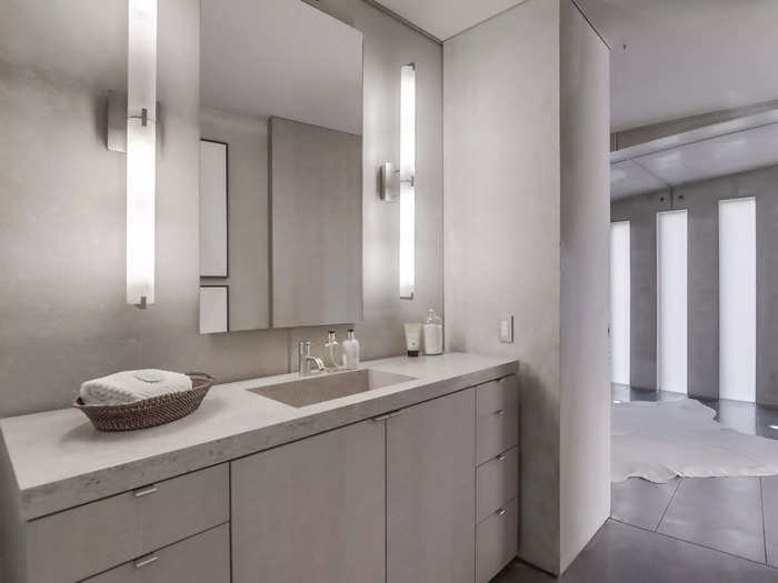 All the bathrooms are designed in a minimalist style.