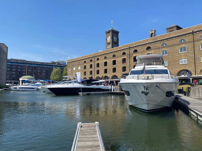 The last model we visited, the 76 Yacht, was even larger. The vessel stretches to 23.6 meters.