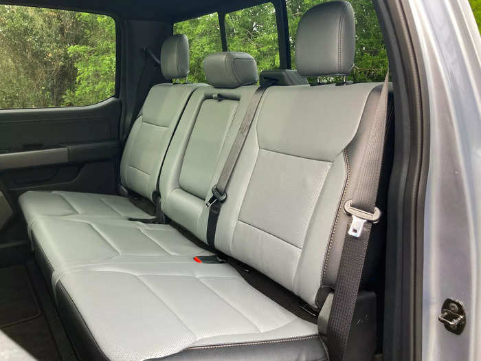 As an option, Lariats offer a giant moonroof that makes the already spacious cabin feel even bigger.