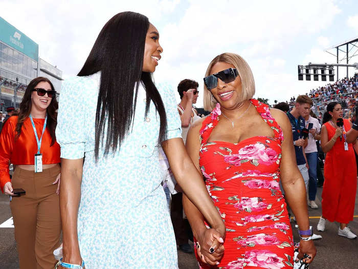 Venus and Serena Williams both looked red-carpet ready.