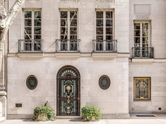 A 17-room townhouse in New York City formerly owned by Gianni Versace is on the market for $70 million.