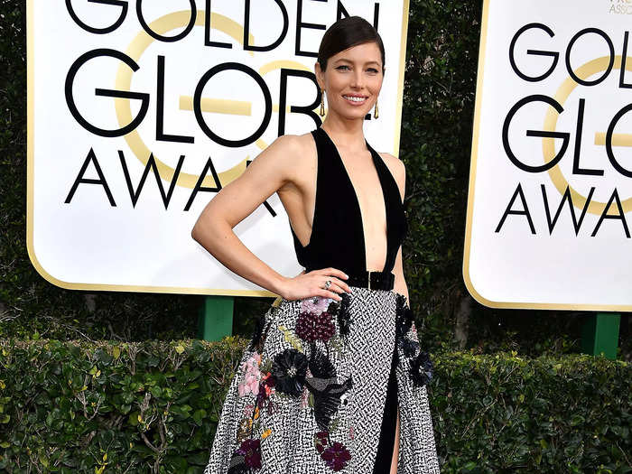 For the 2017 Golden Globes, Biel chose a plunging neckline and a skirt with a high slit.