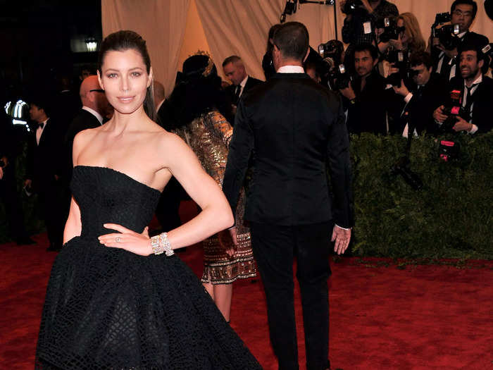 For the 2013 Met Gala, Biel piled on the black lace.