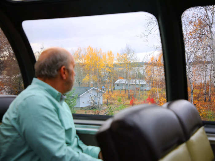 The Skyline Car is a great place to be if you want photos of the scenery.