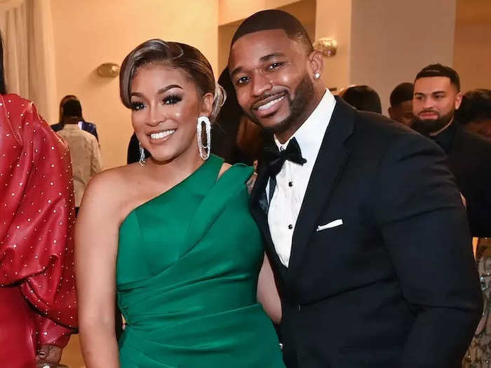 Sidora and Pittman discussed his trip to Tampa during their anniversary dinner on "RHOA."