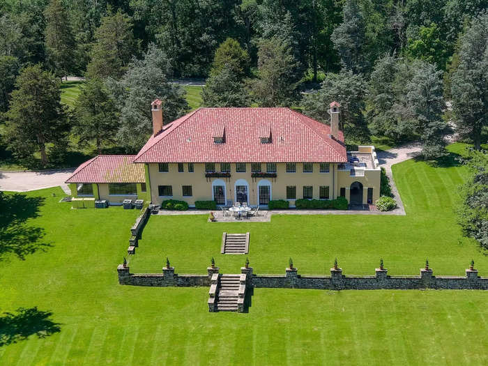 A sprawling Connecticut estate where Mark Twain lived from 1908 until his death in 1910 is on the market for $3.9 million.