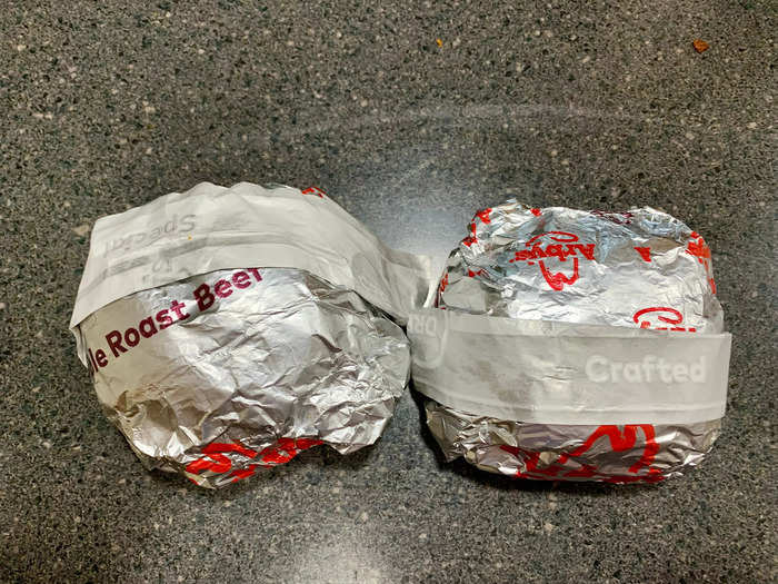 I ordered the Deluxe and Bacon Ranch variations, which both came wrapped in foil.