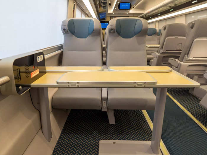 Business and first class will be separated by color: The latter will have red headrests, while the former will have blue.