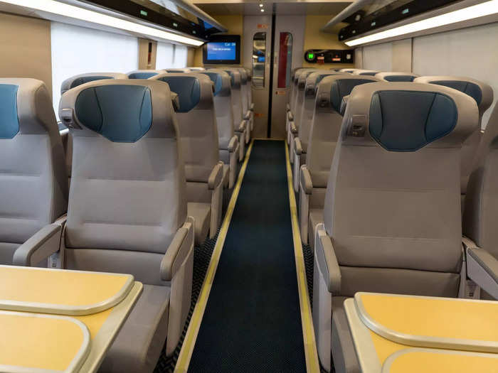 The coach cars still maintain the classic row of seats. But unlike the previous design, the new cars will have color-coded headrests.