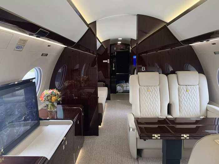 The configuration of the G650ER model I boarded was slightly different, with a large, fold-out screen in one of the living areas.