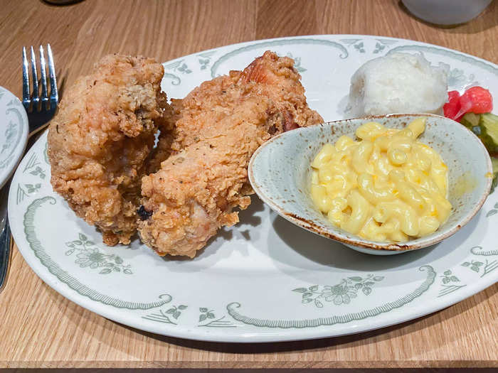 For my main, I had fried chicken with mashed potatoes and mac and cheese. The chicken was tender and well-seasoned. The sides had good flavor, as well.