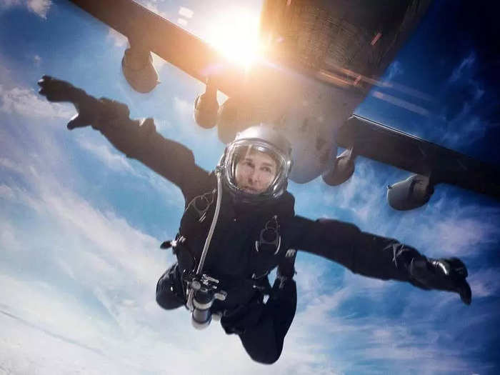 1. Cruise did 106 skydives with a broken ankle to pull off the HALO jump in "Mission: Impossible — Fallout."