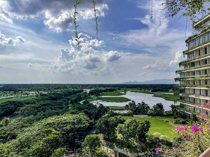 The resort was the busiest place in the entire estate, and its main attraction was its golf course.