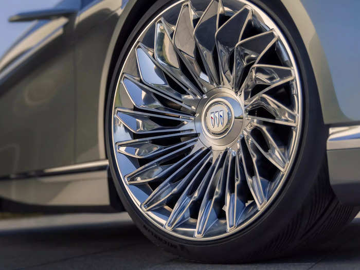 Its turbine wheels take inspiration from the Jet-Age cars of the 1950s and 1960s.