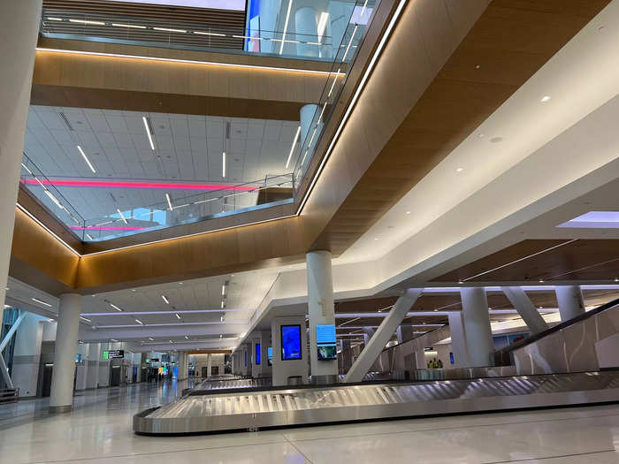 After a flight, customers can make their way to baggage claim which is located on the first floor of the headhouse. There are five carousels, and, according to Delta, customers will get their luggage within 20 minutes of arrival.