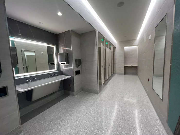 There were also plenty of large, modern bathrooms in every area of the facility.