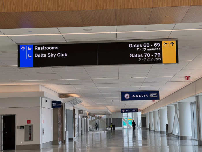 After clearing security, passengers will either turn left to gates 61-79 or right to gates 80-98. Walking time can take anywhere from five to 12 minutes depending on the gate.