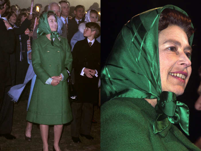 The first official jubilee was on June 6, 1977. She lit bonfires in an emerald-green ensemble to begin the celebrations.