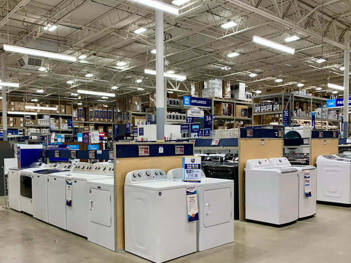 Sales to professional customers increased 20% for Lowes over the first quarter of 2021, the company said in its earnings call.