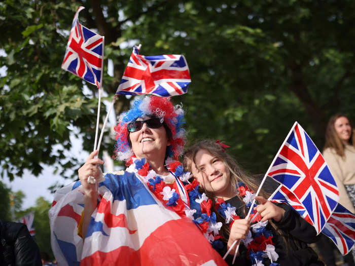 Royal fans across the United Kingdom came out in droves to celebrate the Queen