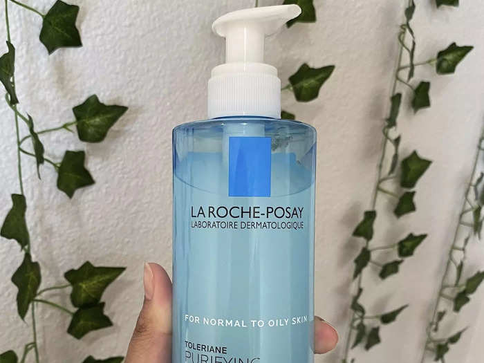 The La Roche-Posay Purifying Foaming cleanser helps clear my acne.