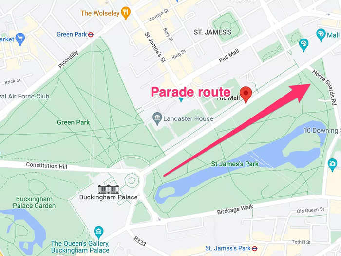 I finally arrived at the parade route on The Mall, a street that begins at Buckingham Palace and ends at Trafalgar Square.