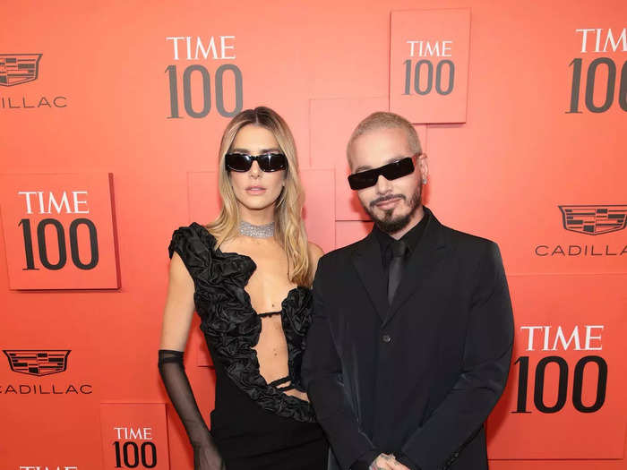 Valentina Ferrer and J Balvin were one of the most stylish couples on the red carpet.