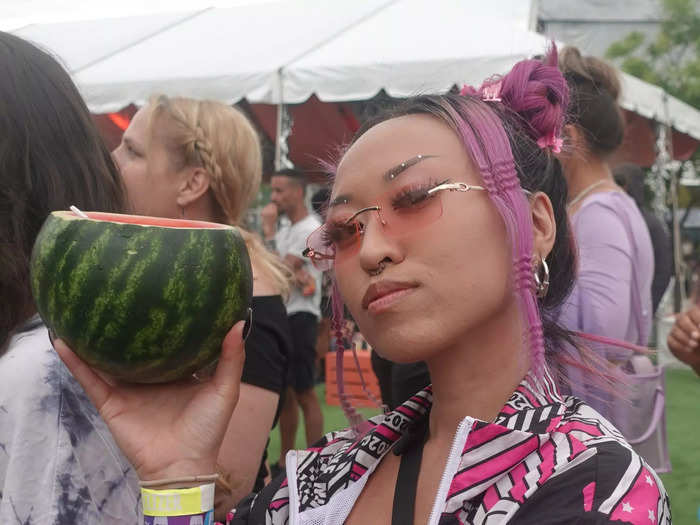 Fuchsia crimped locks and jeweled eyebrows? More please!