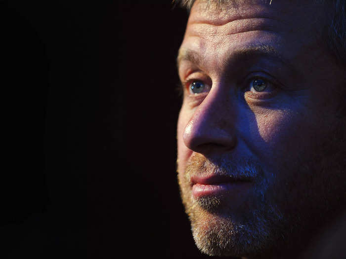 While many private jets and other luxury vessels have been seized in recent months, Abramovich