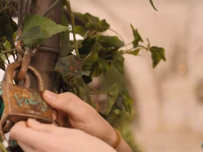 Lina somehow easily finds the lock her mom left on a bridge nearly 20 years ago.