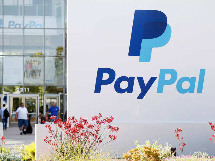 PayPal: 4-person emerging technology R&D team