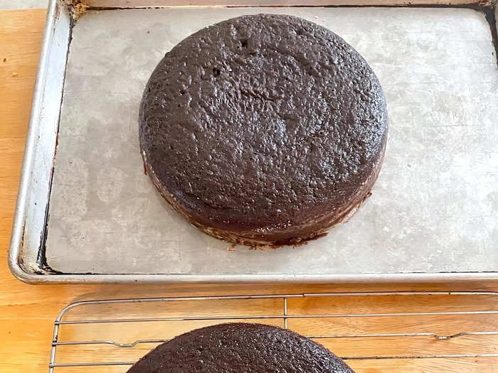 Once 30 minutes were up, I took my cakes out of their pans.