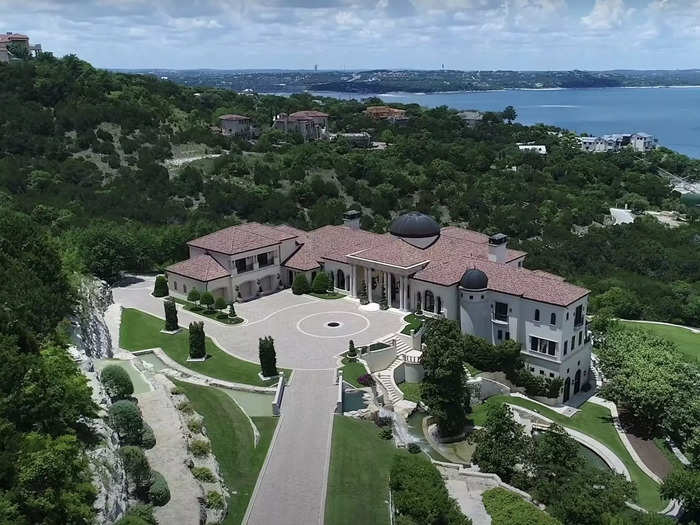 Texas: 12400 Cedar St., Lake Travis - $45 million