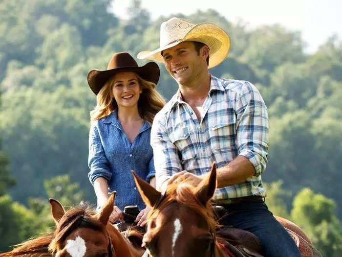 "The Longest Ride" (2015) flips back and forth in time between the present and the 1940s.