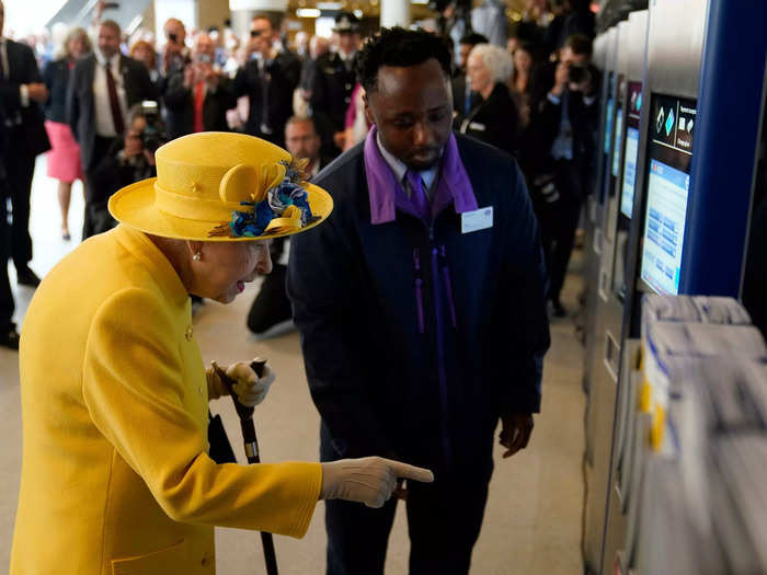 The new line was named after Queen Elizabeth II, who inaugurated the line at Paddington station on May 17.