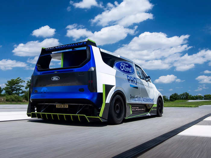 Since performance these days is all about electric motors rather than big gas-guzzling engines, the newest Supervan is all electric.