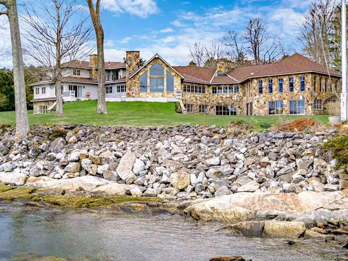 Maine: 153 Foreside Road, Falmouth - $10.5 million