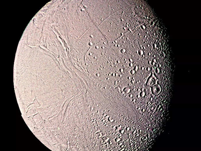 Voyager captured Enceladus, Saturn